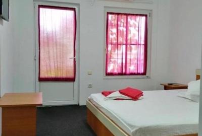 Casă individuală cu 20 camere cu Teren 313 Mp în Central - 1