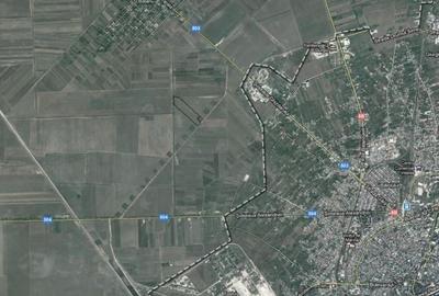 Teren de 42000 mp, în Central