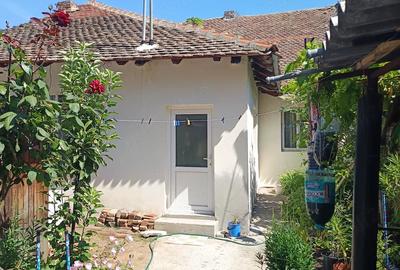 Casă cu 3 camere cu Teren 91 Mp în Traian