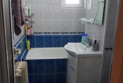 Apartament cu 2 camere semidecomandat în Găvana