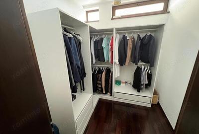 Casă cu 5 camere în Central - 1