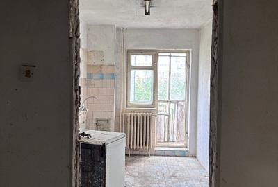 Apartament cu 3 camere decomandat în Unirii - 6