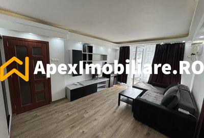 Apartament cu 2 camere semidecomandat, mobilat în P-ța Romană