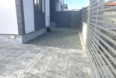 Casă cu 4 camere cu Teren 250 Mp în Moșnița Nouă