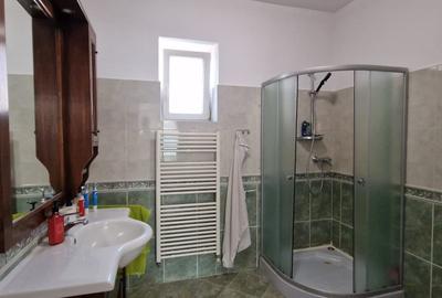 Casă cu 4 camere în Șura Mică - 2