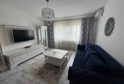 Apartament cu 3 camere decomandat, mobilat în Vitan