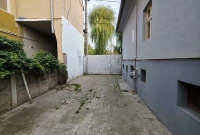 Casă cu 3 camere cu Teren 500 Mp în Central - 12