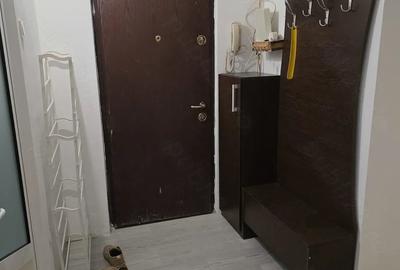 Apartament cu 3 camere decomandat în Orizont - 8