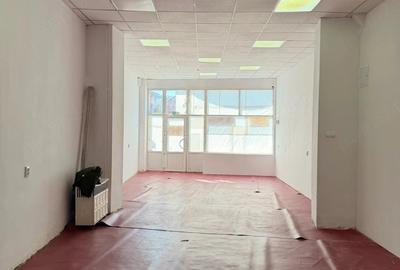 Spațiu comercial, de 78 mp, în Central