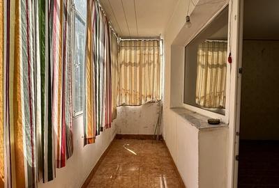 Apartament cu 3 camere decomandat în Drumul Taberei - 9