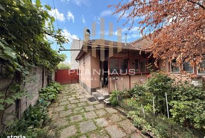 Casă cu 3 camere în Central