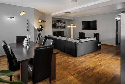 Apartament cu 4 camere decomandat, mobilat în Roșu - 2