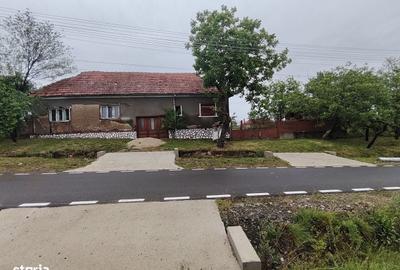 Casă cu 3 camere în Cuied - 1