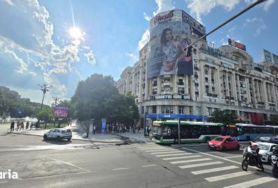 Apartament cu 4 camere în Centrul Civic