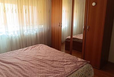 Apartament cu 3 camere decomandat în Independenței - 1