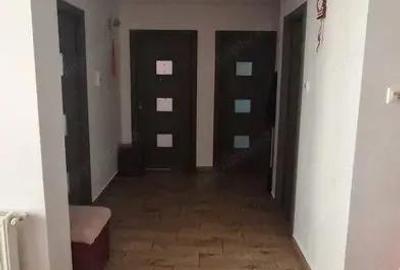 Apartament cu 2 camere decomandat în Dâmbu Pietros - 3