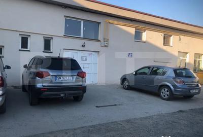 Spațiu comercial, de 265 mp, în Central - 3