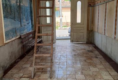 Casă cu 4 camere în Ciclova Română - 3