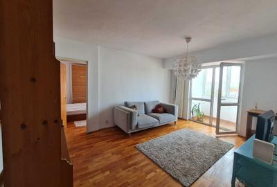 Apartament cu 2 camere semidecomandat în Titulescu - 1