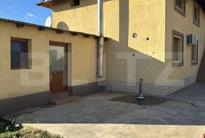 Casă cu 6 camere cu Teren 377 Mp în Central - 1