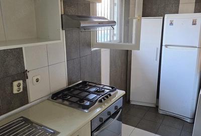 Apartament cu 2 camere decomandat în Ferentari - 2