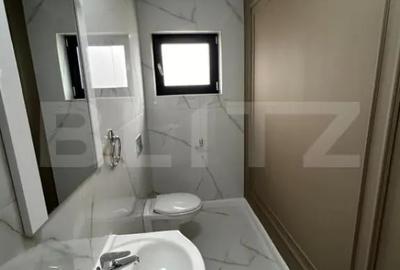 Casă cu 3 camere cu Teren 200 Mp în Central - 2