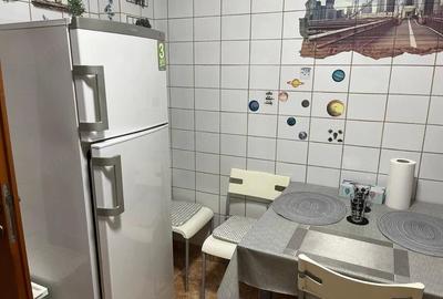 Apartament cu 2 camere semidecomandat în Colentina