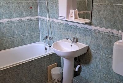 Garsonieră decomandată în Drumul Carului