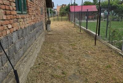 Casă cu 2 camere în Goranu