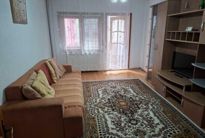 Apartament cu 2 camere semidecomandat în George Enescu