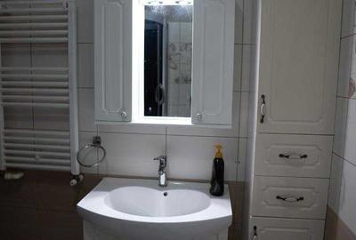 Apartament cu 2 camere decomandat în Șelimbăr