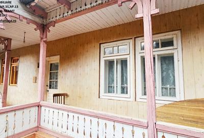 Casă cu 3 camere cu Teren 3506 Mp în Vest - 1