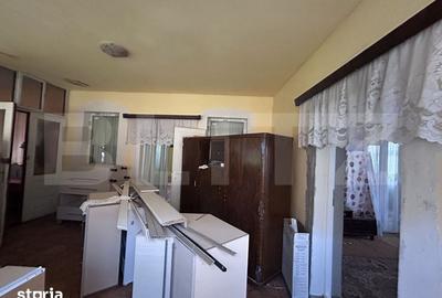 Casă cu 4 camere cu Teren 2000 Mp în Mărișelu