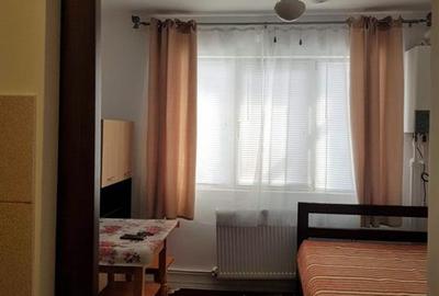 Garsonieră decomandată, mobilată în Canta