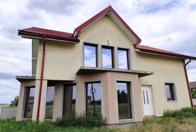 Casă cu 4 camere în Sânandrei - 3