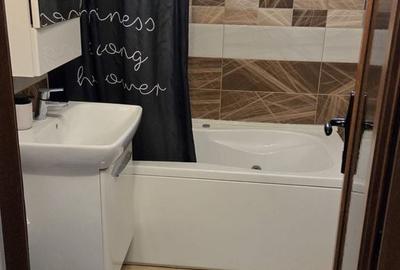 Apartament cu 4 camere decomandat în Micro 17 - 8