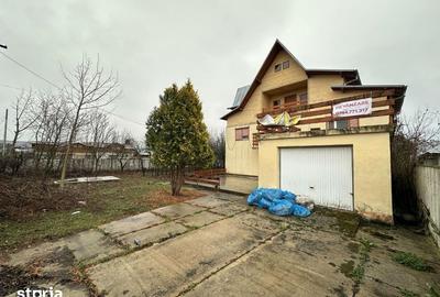 Casă cu 8 camere cu Teren 3100 Mp în Central
