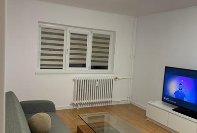 Apartament cu 3 camere decomandat, mobilat în Lujerului