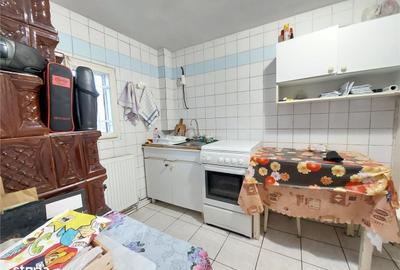 Casă cu 4 camere în Zorești - 1
