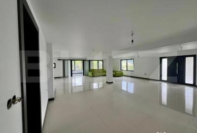Casă cu 3 camere cu Teren 2600 Mp în Central - 5