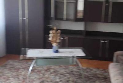 Apartament cu 3 camere decomandat în Central - 7