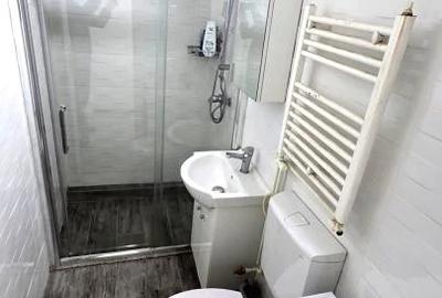 Apartament cu 2 camere nedecomandat în Central