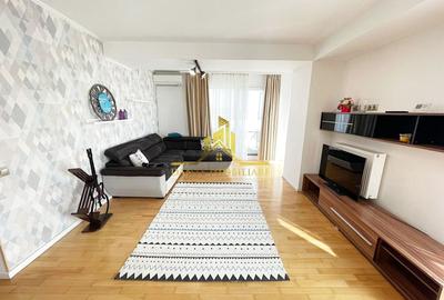 Apartament cu 3 camere semidecomandat, mobilat în Gheorgheni