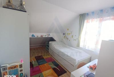 Casă cu 5 camere cu Teren 460 Mp în Șelimbăr - 2