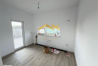 Casă cu 3 camere cu Teren 297 Mp în Bucovăț