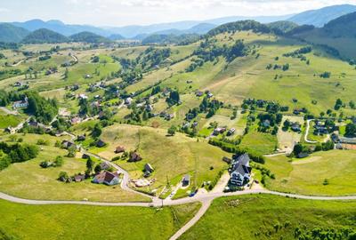 Teren Construcții intravilan de 13000 mp, în Șirnea - 9