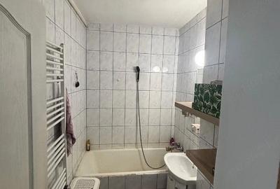 Garsonieră în Apărătorii Patriei