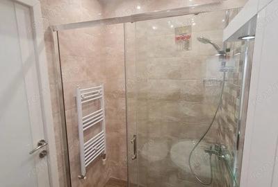 Apartament cu 2 camere decomandat în Titan
