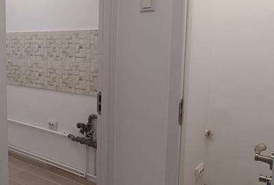 Garsonieră decomandată în Bartolomeu