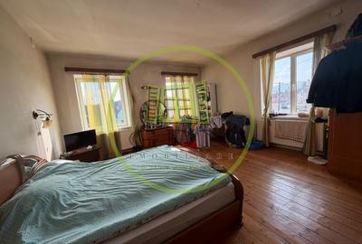 Casă individuală cu 7 camere cu Canalizare în Vest - 18